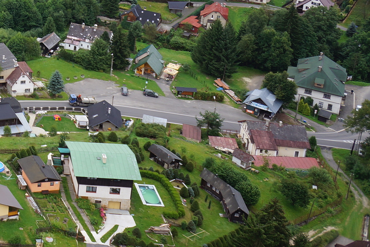 Parkoviště U pošty 1