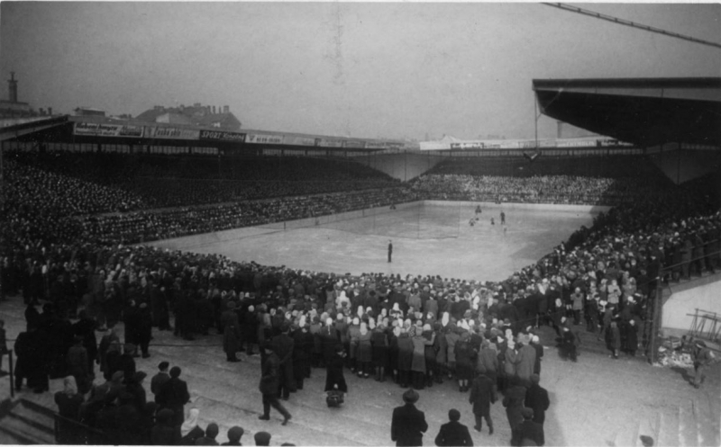 Zimní stadion Josefa Kotase